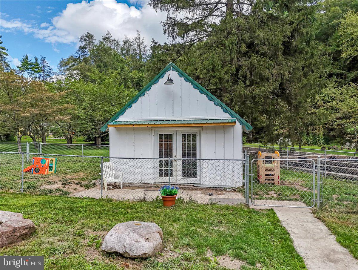 3585 Fairyland Road Lehighton, PA 18235 - Photo 77 of 109