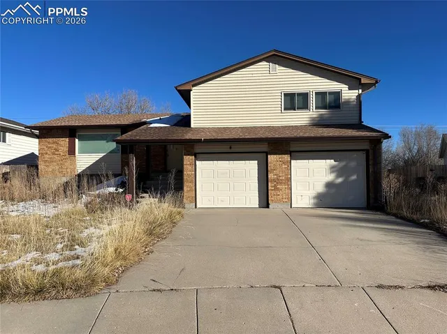$309,000 | 6855 Blue River Way, Colorado Springs, CO 80911