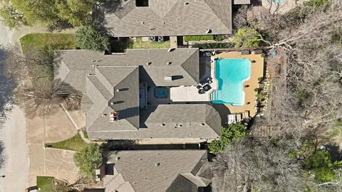 $1,060,000 | 14917 Oaks N Drive, Addison, TX 75254