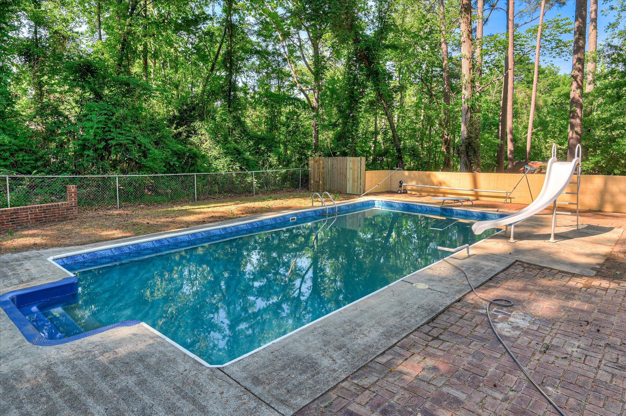 4576 Colonial Road Martinez, GA 30907 - Photo 34 of 37 32-132