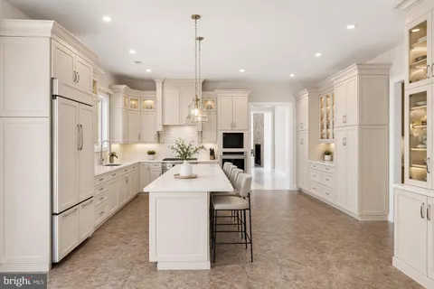 $1,375,000 | 10 Peter Hurd Way, Marlton, NJ 08053