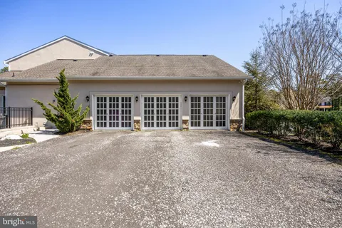 $1,375,000 | 10 Peter Hurd Way, Marlton, NJ 08053