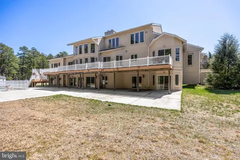 $1,375,000 | 10 Peter Hurd Way, Marlton, NJ 08053