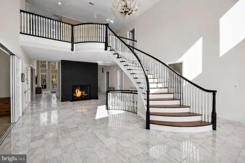 $1,375,000 | 10 Peter Hurd Way, Marlton, NJ 08053