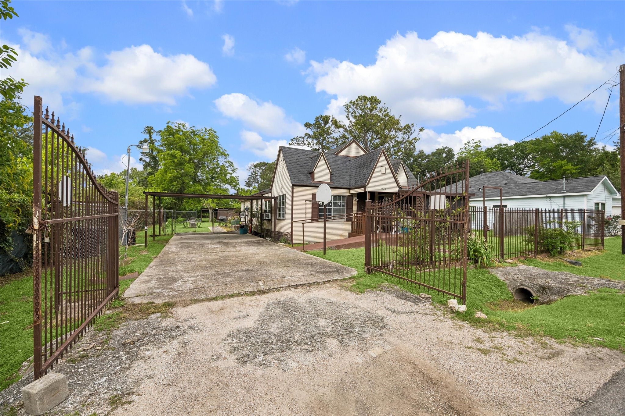 1022 Homer Street Houston, TX 77091 - Photo 3 of 8