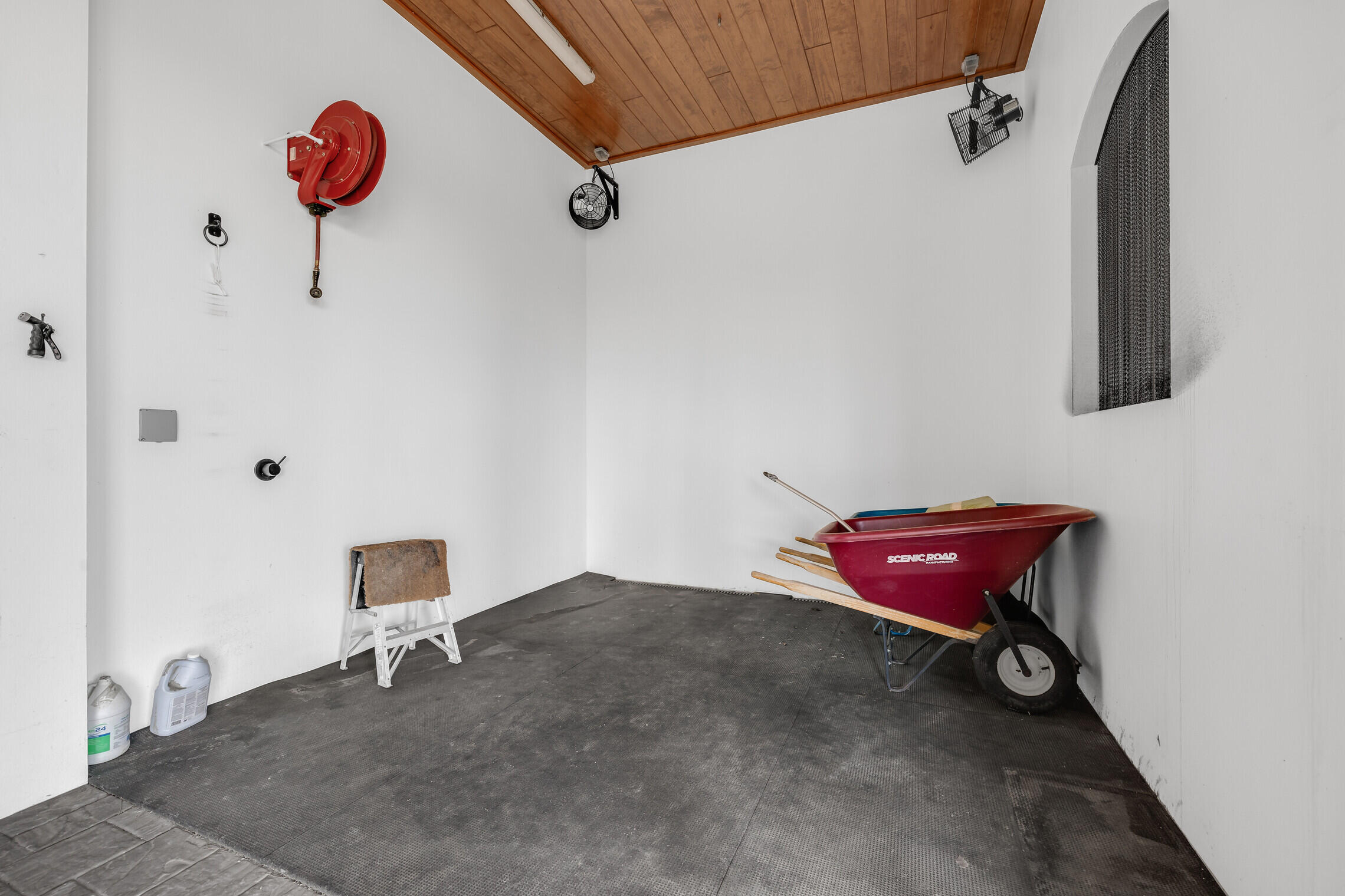 5181 Lasso Way Wellington, FL 33449 - Photo 12 of 31 16_5181_Lasso_Way_16_mls