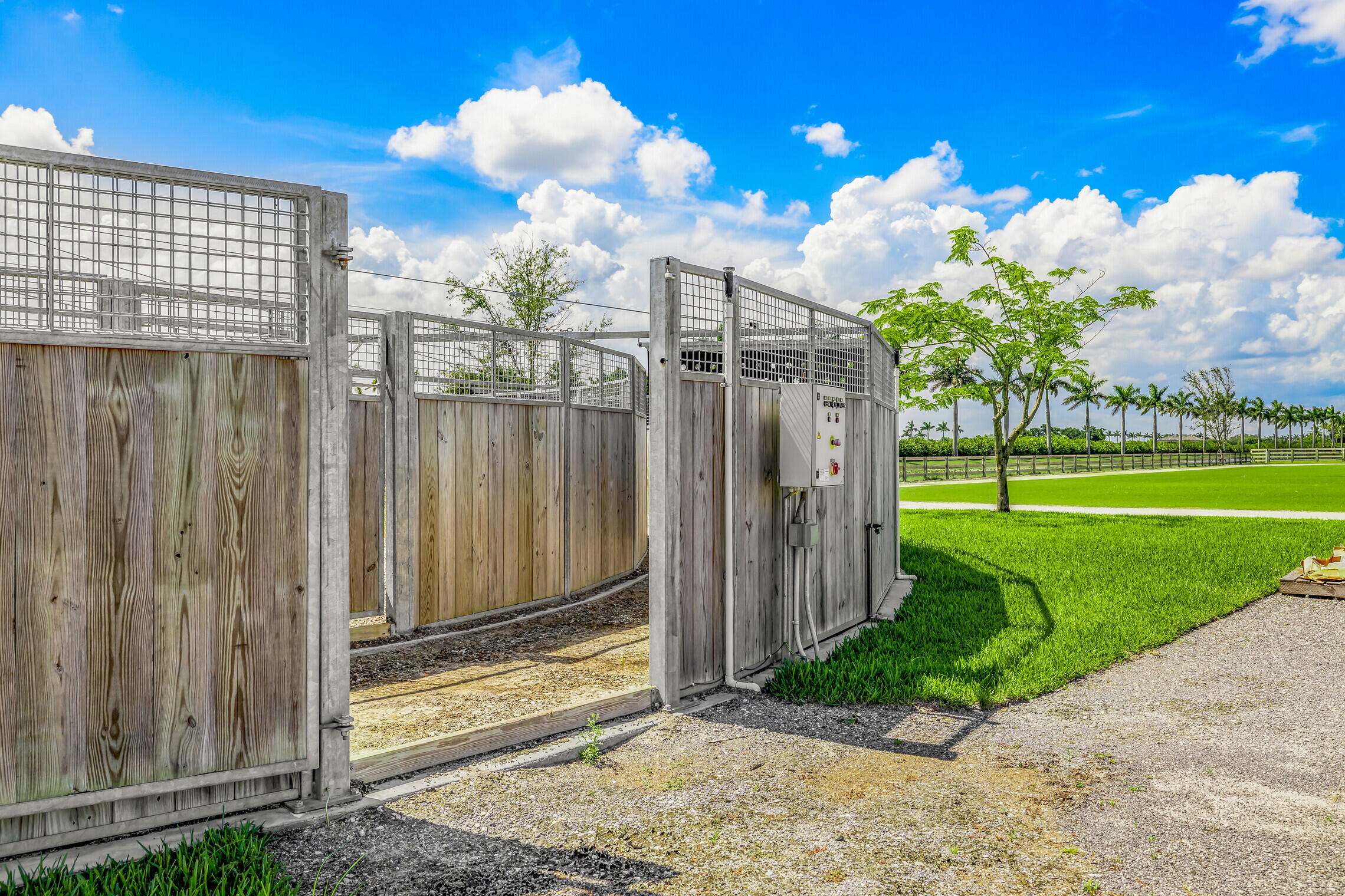 5181 Lasso Way Wellington, FL 33449 - Photo 14 of 31 01_5181_Lasso_Way_1_mls