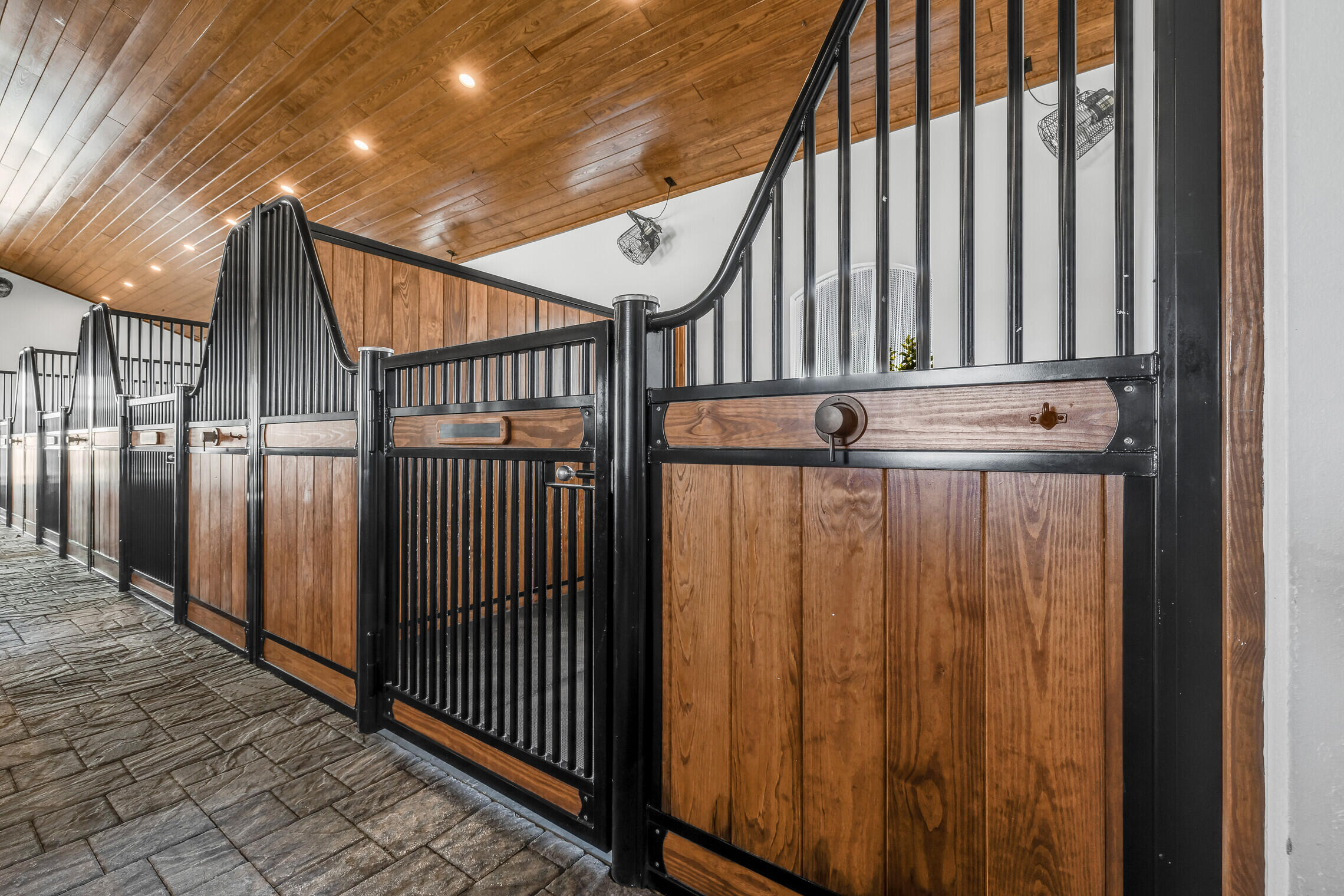 5181 Lasso Way Wellington, FL 33449 - Photo 2 of 31 11_5181_Lasso_Way_11_mls