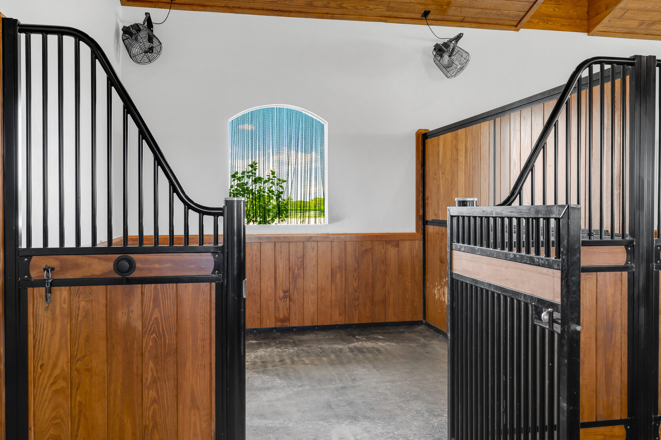 5181 Lasso Way Wellington, FL 33449 - Photo 3 of 31 13_5181_Lasso_Way_13_mls