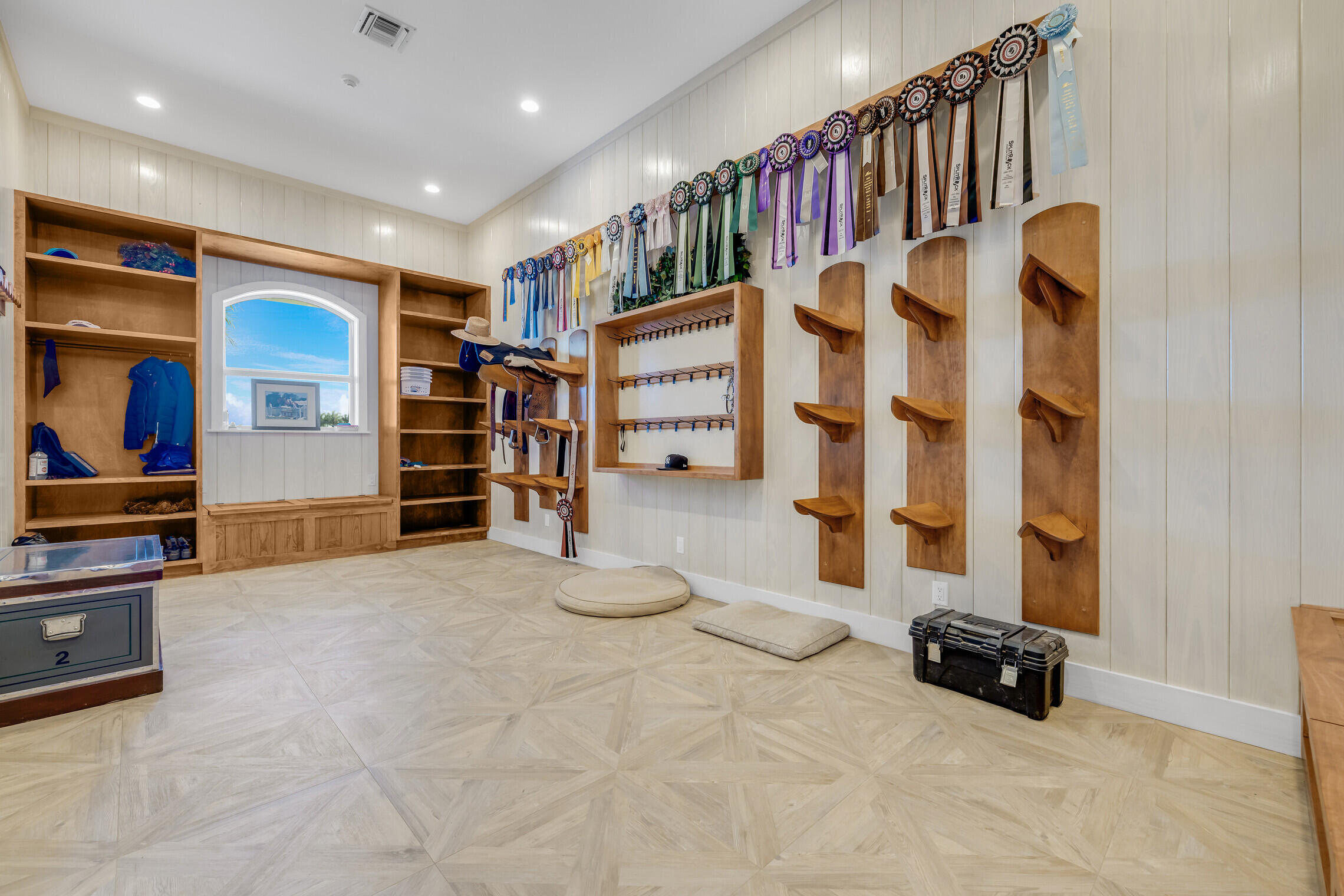 5181 Lasso Way Wellington, FL 33449 - Photo 7 of 31 17_5181_Lasso_Way_17_mls