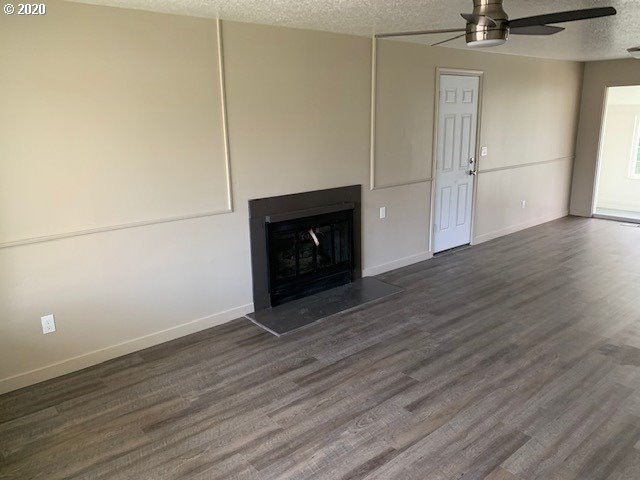 1393 Quinn Road Woodburn, OR 97071 - Photo 3 of 11 Gallery Image 3