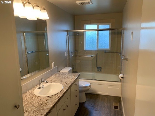 1393 Quinn Road Woodburn, OR 97071 - Photo 5 of 11 Gallery Image 5