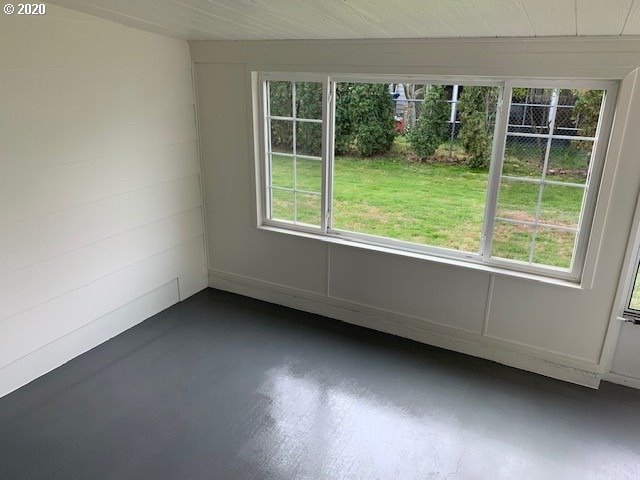 1393 Quinn Road Woodburn, OR 97071 - Photo 8 of 11 Gallery Image 8