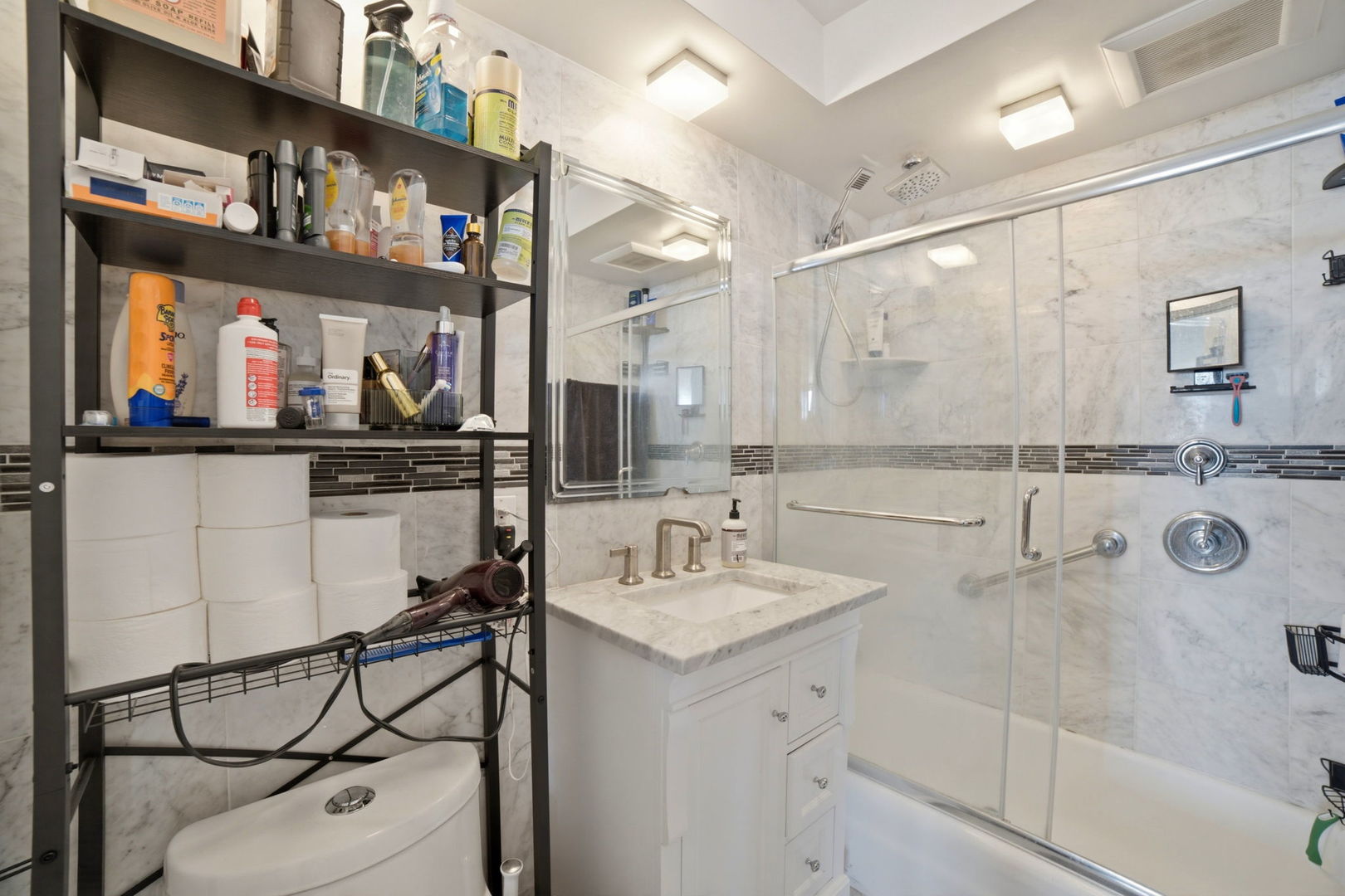 655 West Irving Park Road, Unit 2704 Chicago, IL 60613 - Photo 15 of 27