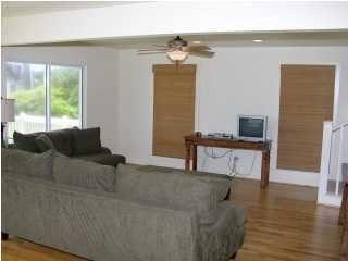 6050 Hwy Santa Rosa Beach, Unit 30A Santa Rosa Beach, FL 32459 - Photo 6 of 23 a living room with furniture and a window