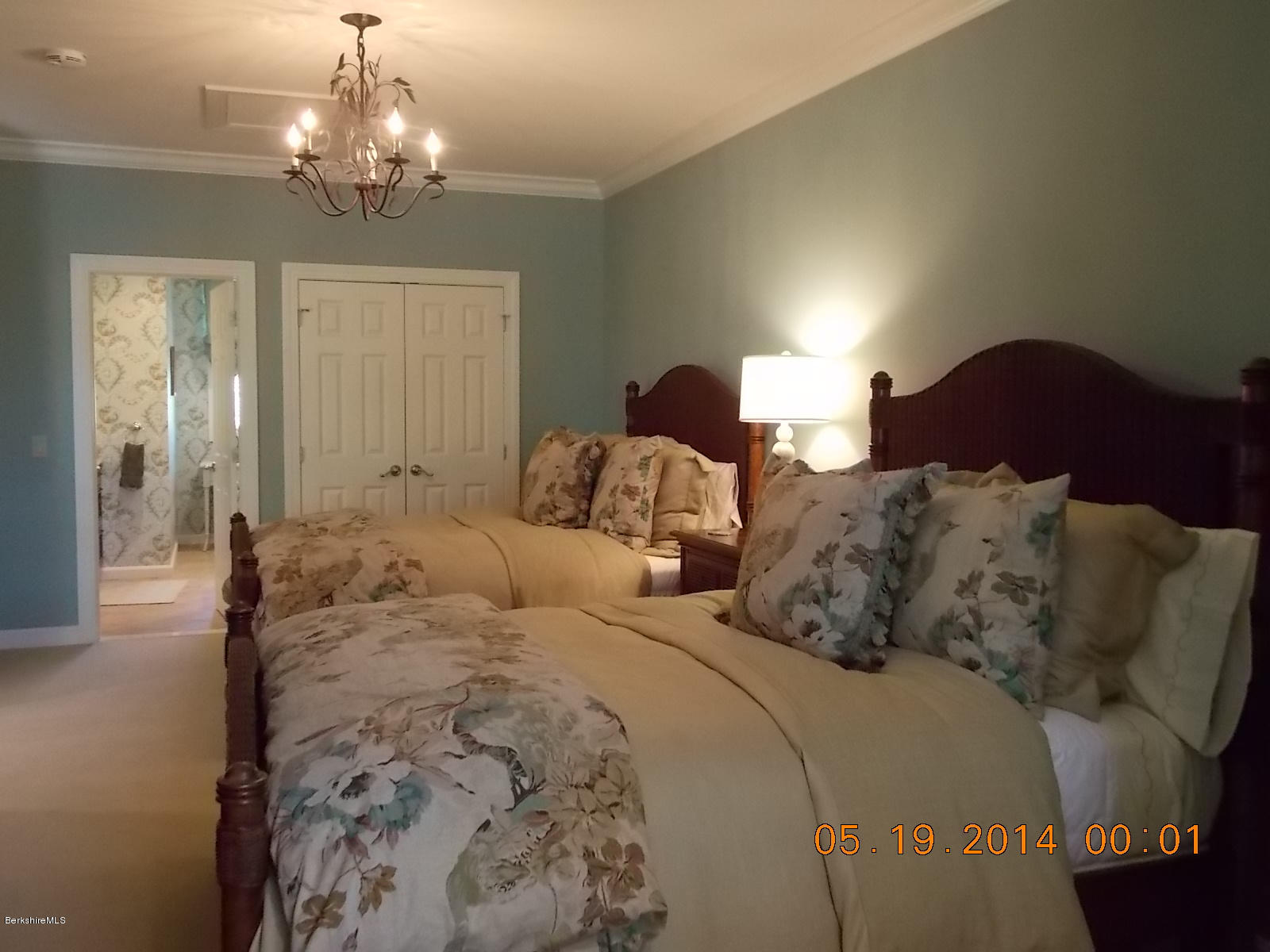 16 High Crest Road, Unit 16 Lenox, MA 01240 - Photo 34 of 46 16 highcrest new 042