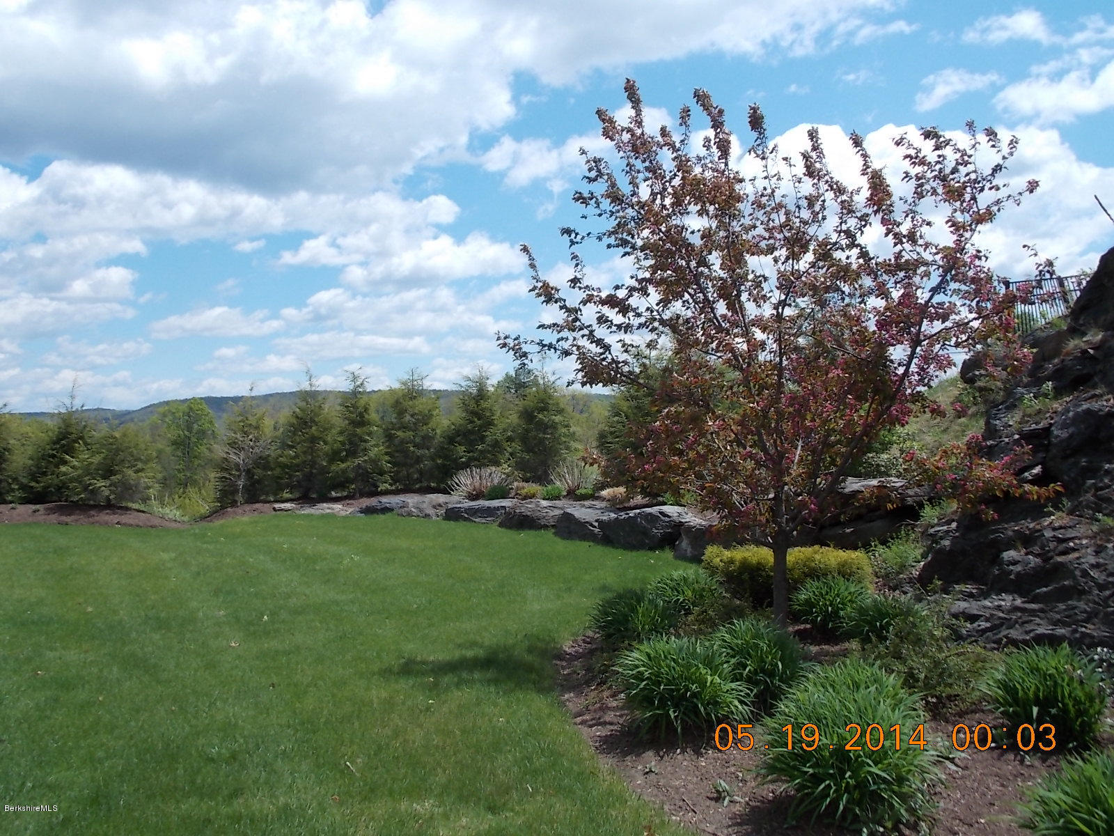 16 High Crest Road, Unit 16 Lenox, MA 01240 - Photo 39 of 46 16 highcrest new 047