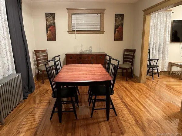 $2,400 | 364 West Rock Avenue, New Haven, CT 06515