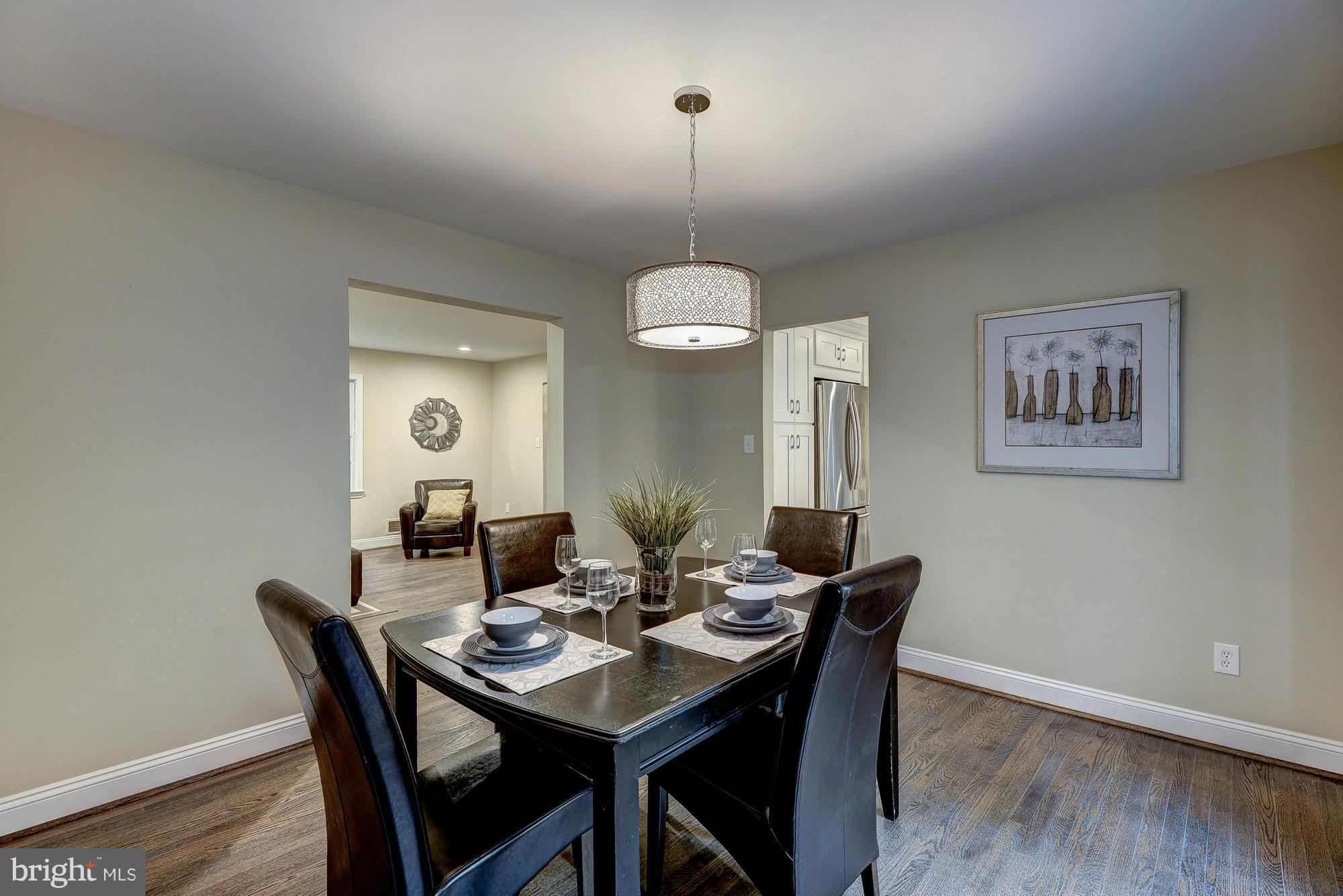 11201 Hunting Horn Lane Reston, VA 20191 - Photo 13 of 30 Dining Room