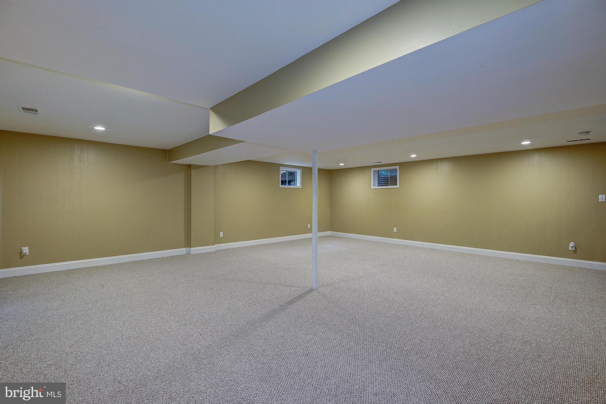 11201 Hunting Horn Lane Reston, VA 20191 - Photo 17 of 30 Basement