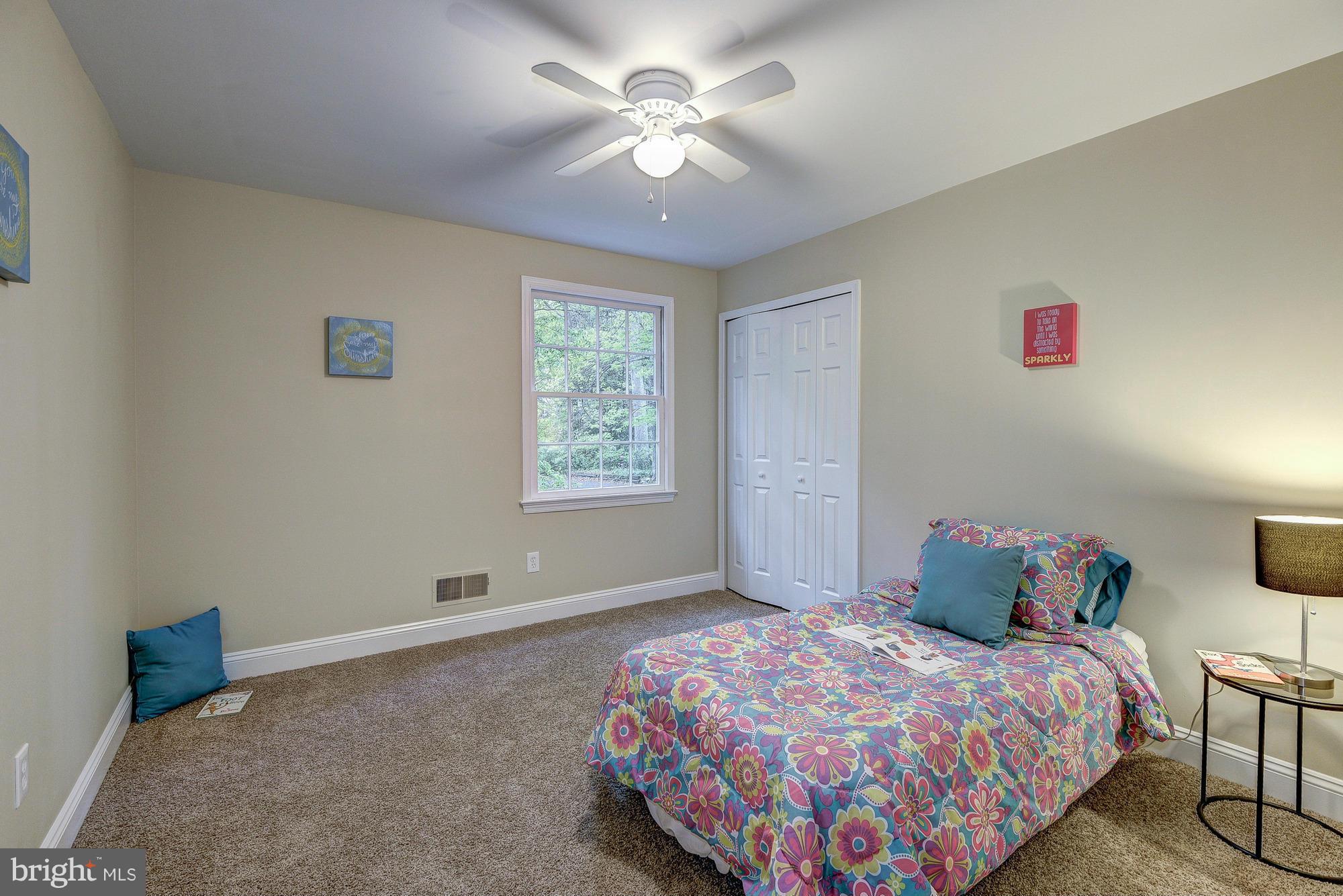 11201 Hunting Horn Lane Reston, VA 20191 - Photo 22 of 30 Bedroom
