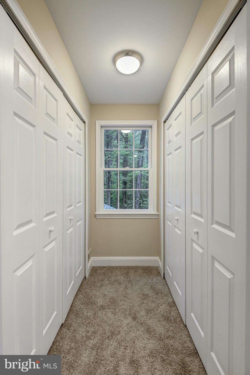 11201 Hunting Horn Lane Reston, VA 20191 - Photo 26 of 30 Bedroom (Master)