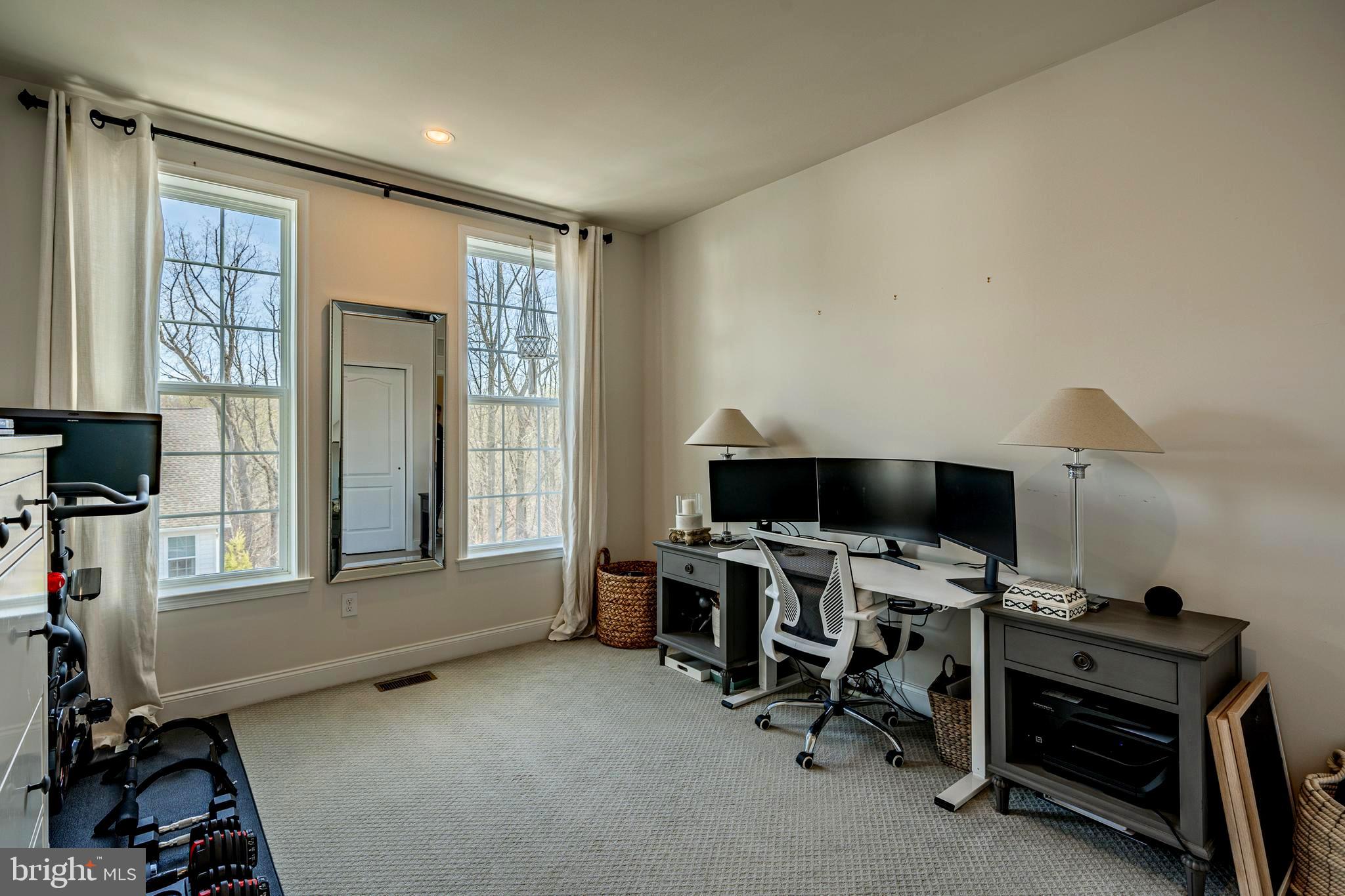 106 B Jay Alley Springfield, PA 19064 - Photo 33 of 53 Bedroom 3