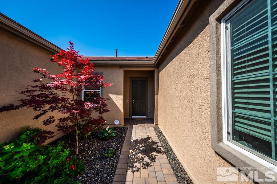 9827 Dyevera Lane Reno, NV 89521 - Photo 3 of 40 Photo 3