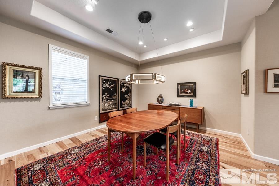 9827 Dyevera Lane Reno, NV 89521 - Photo 5 of 40 Photo 5