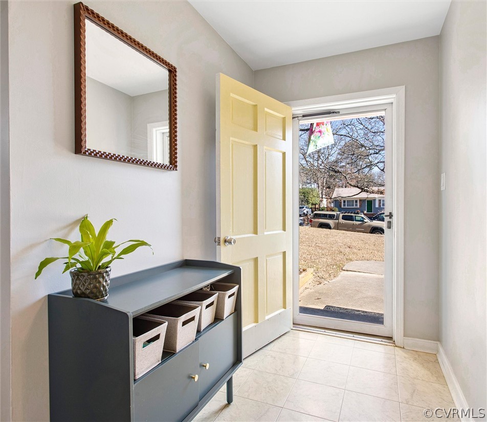2408 Colwyn Road Henrico, VA 23229 - Photo 3 of 23 Gallery Image 3