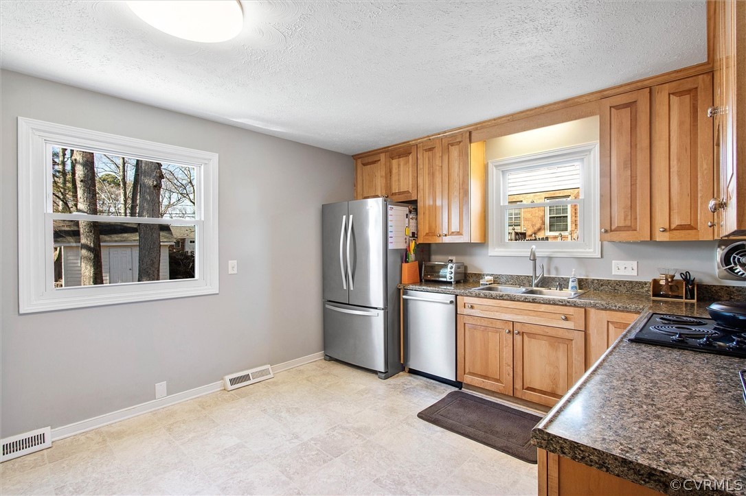 2408 Colwyn Road Henrico, VA 23229 - Photo 8 of 23 Gallery Image 8
