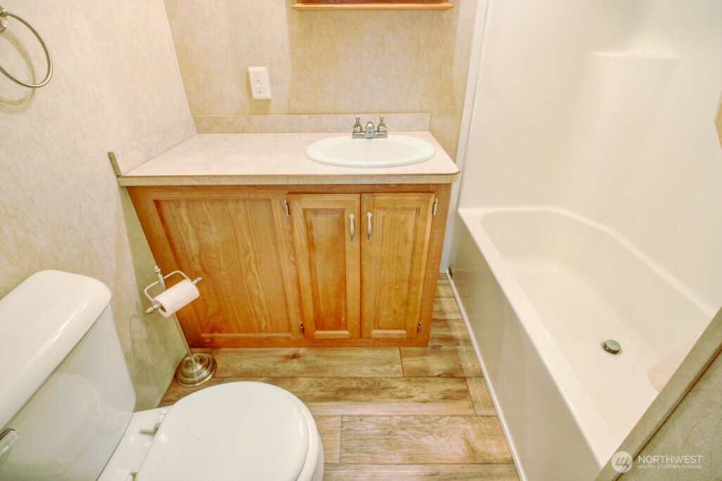 25 Drial Loop Maple Falls, WA 98266 - Photo 18 of 36 Gallery Image 18