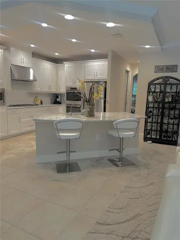 $789,000 | 907 Heritage Groves Drive, Brandon, FL 33510