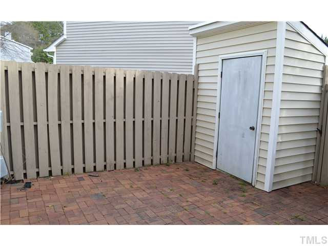 5828 Shady Grove Circle Raleigh, NC 27609 - Photo 10 of 12 Photo 10