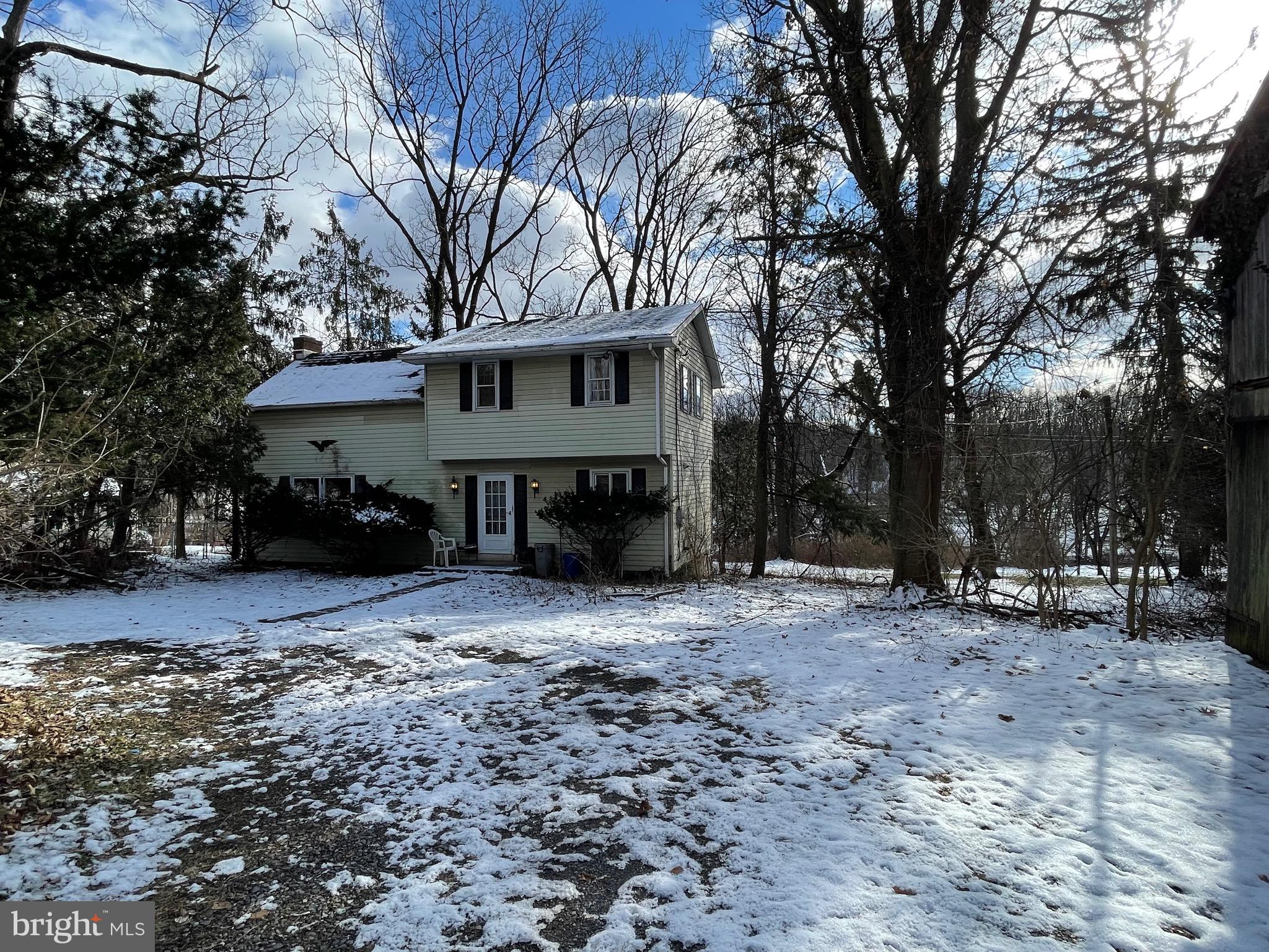 3120 Stoudts Ferry Bridge Road Reading, PA 19605 - Photo 2 of 32