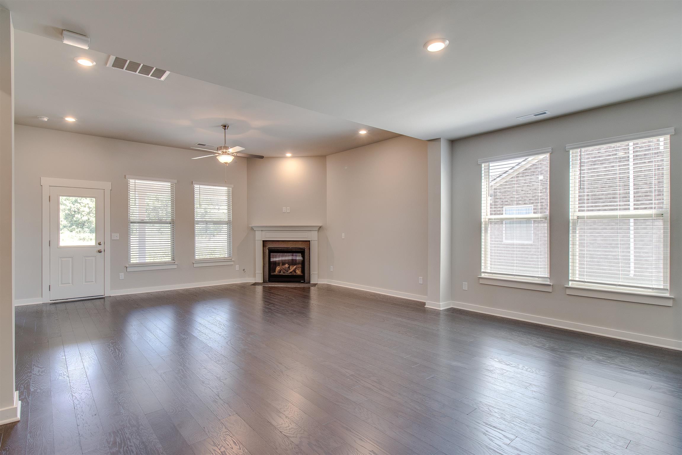 3166 Rift Lane Murfreesboro, TN 37130 - Photo 8 of 23 Gas fireplace