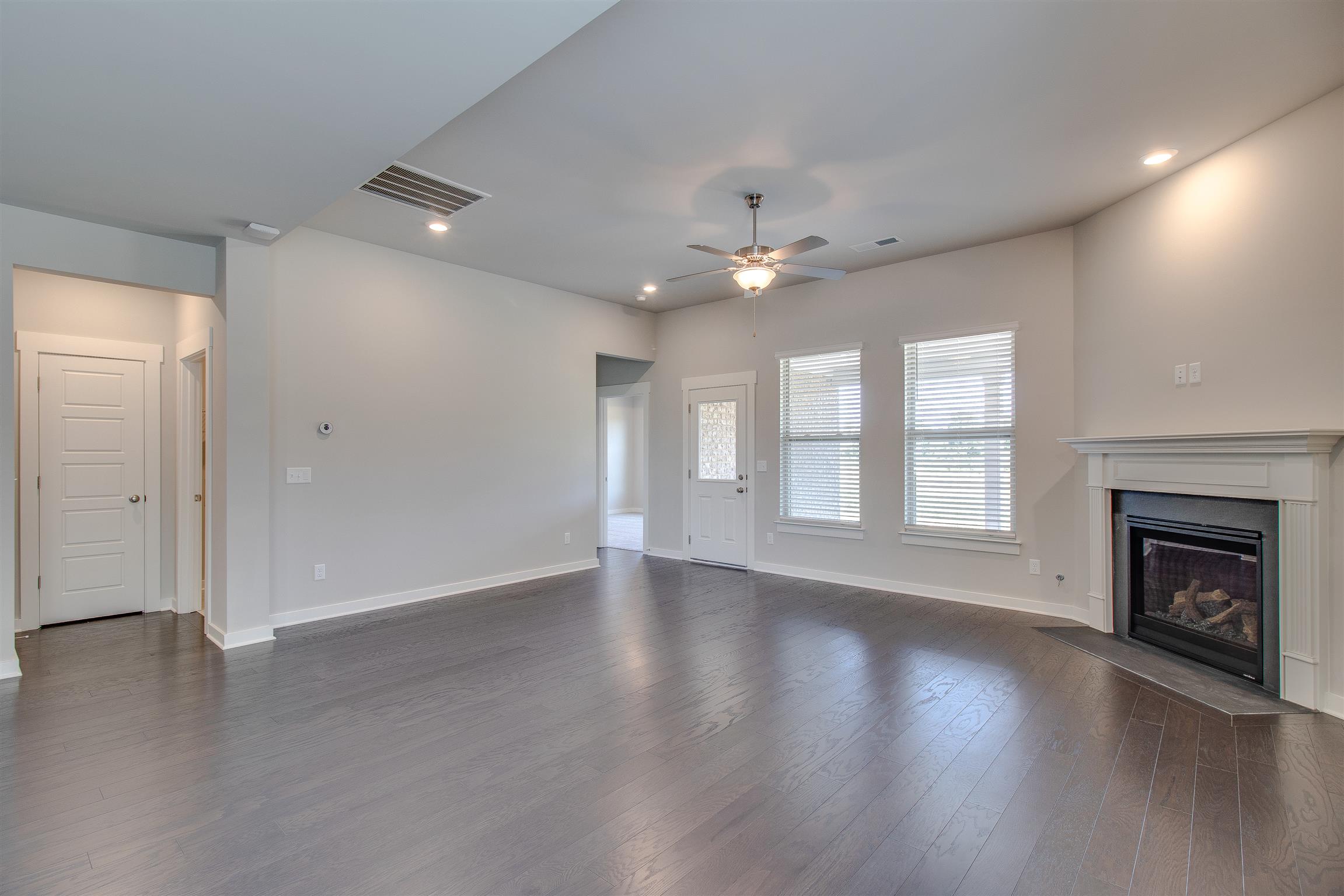 3166 Rift Lane Murfreesboro, TN 37130 - Photo 9 of 23 Gallery Image 9