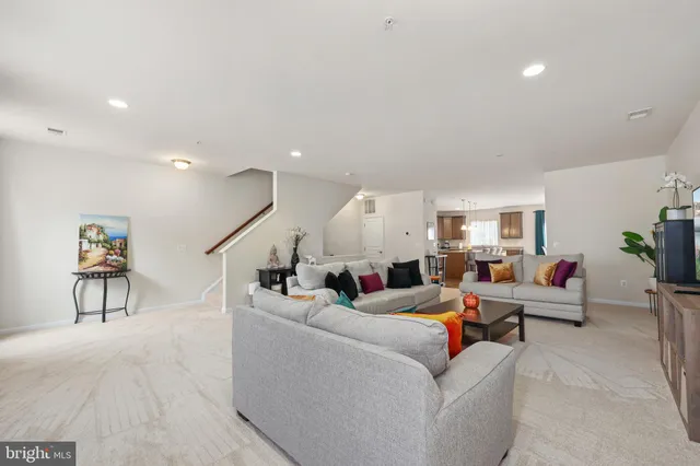 $440,000 | 14738 Mason Creek Circle, Unit 29, Woodbridge, VA 22191