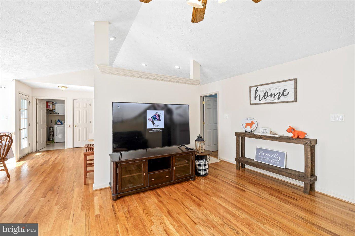 604 Cropp Road Fredericksburg, VA 22406 - Photo 11 of 78 Gallery Image 11