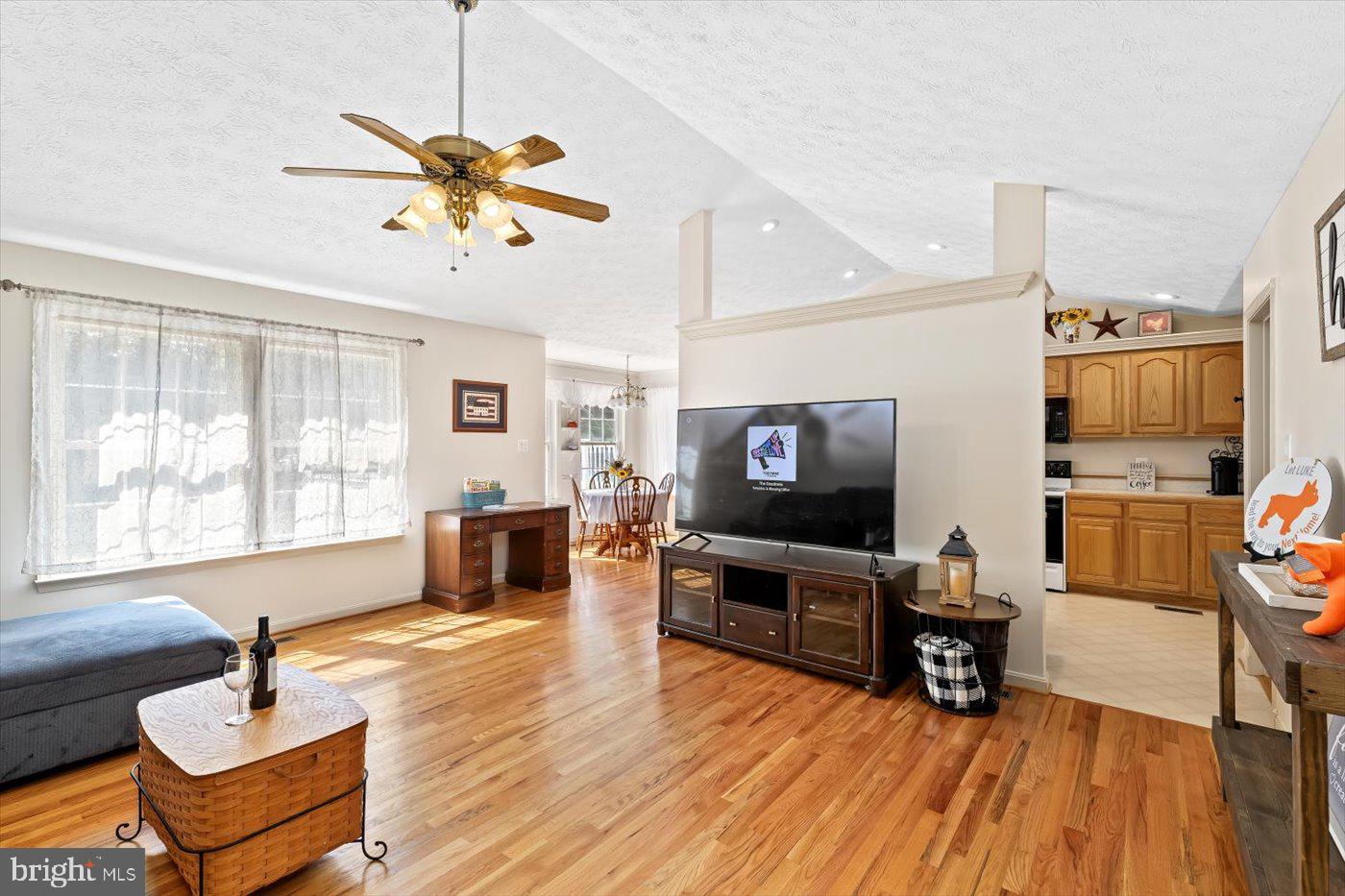 604 Cropp Road Fredericksburg, VA 22406 - Photo 10 of 78 Gallery Image 10