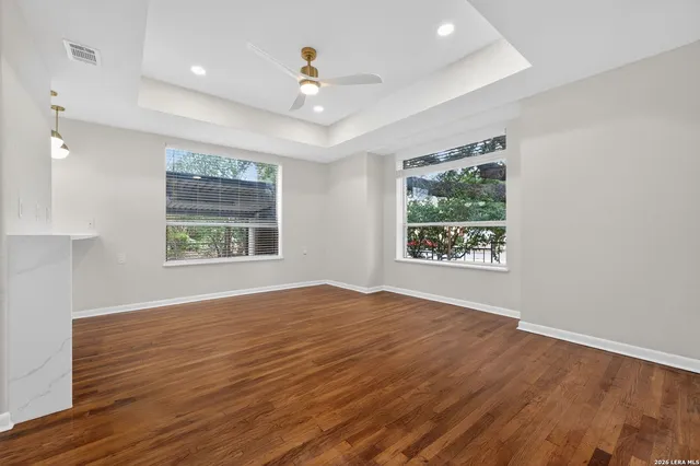 $1,450 | 1635 West Mulberry Avenue, Unit 208, San Antonio, TX 78201