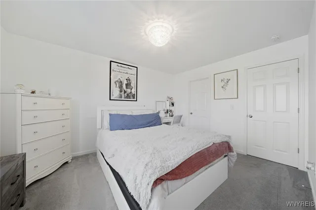 $339,900 | 602 Carriage Lane, West Seneca, NY 14224