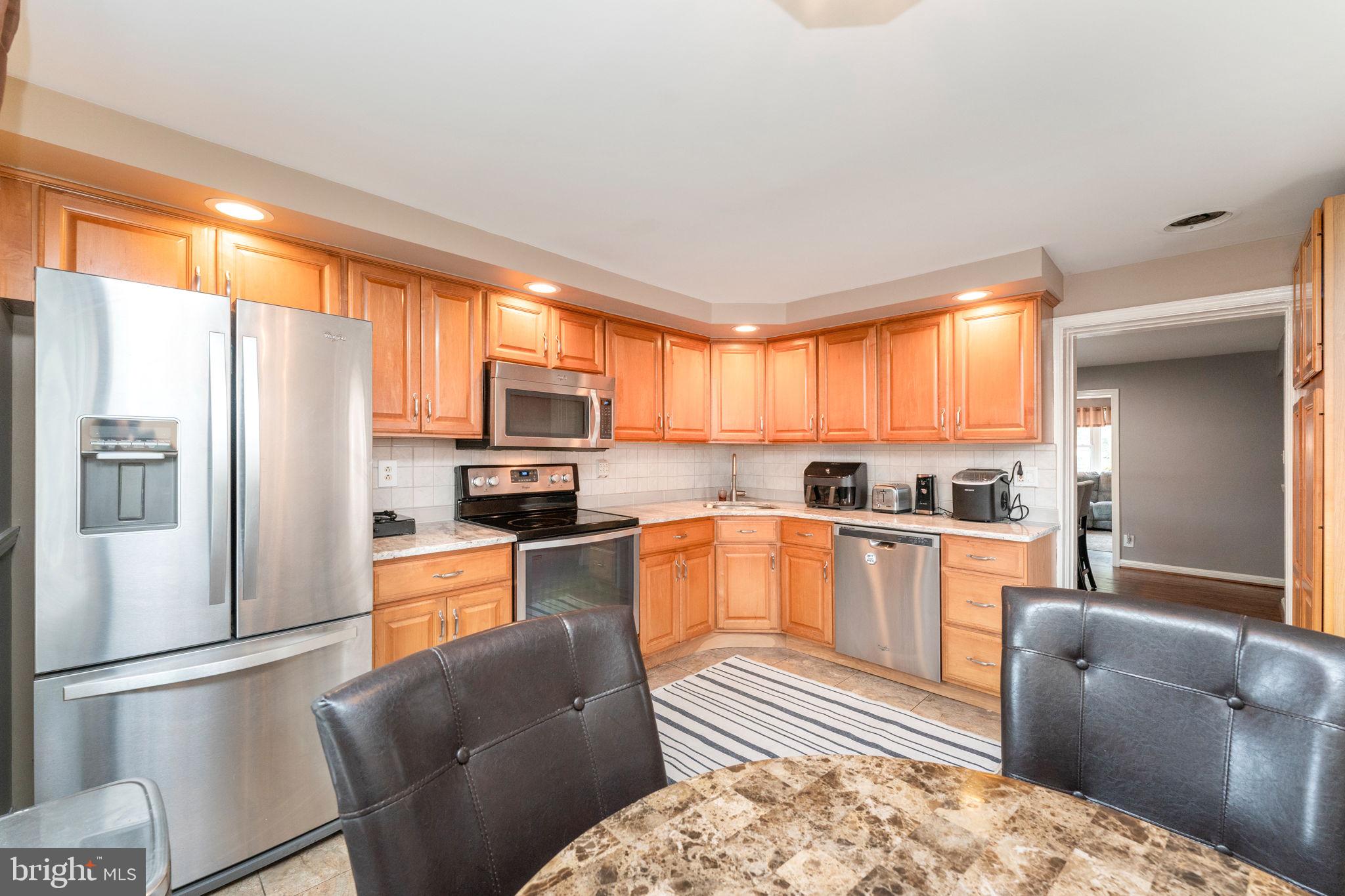 18 North Manor Road Broomall, PA 19008 - Photo 14 of 30 Gallery Image 14