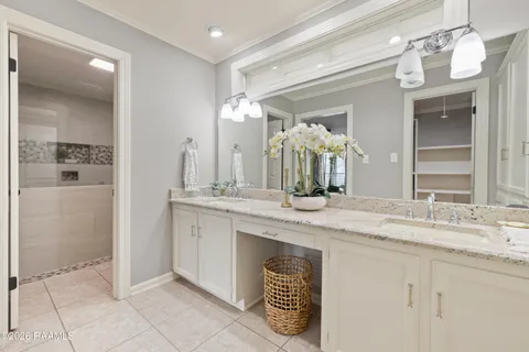 $438,000 | 808 Canaan Drive, Lafayette, LA 70508