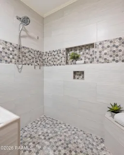 $438,000 | 808 Canaan Drive, Lafayette, LA 70508