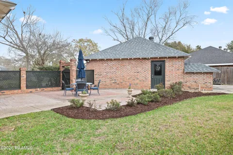 $438,000 | 808 Canaan Drive, Lafayette, LA 70508