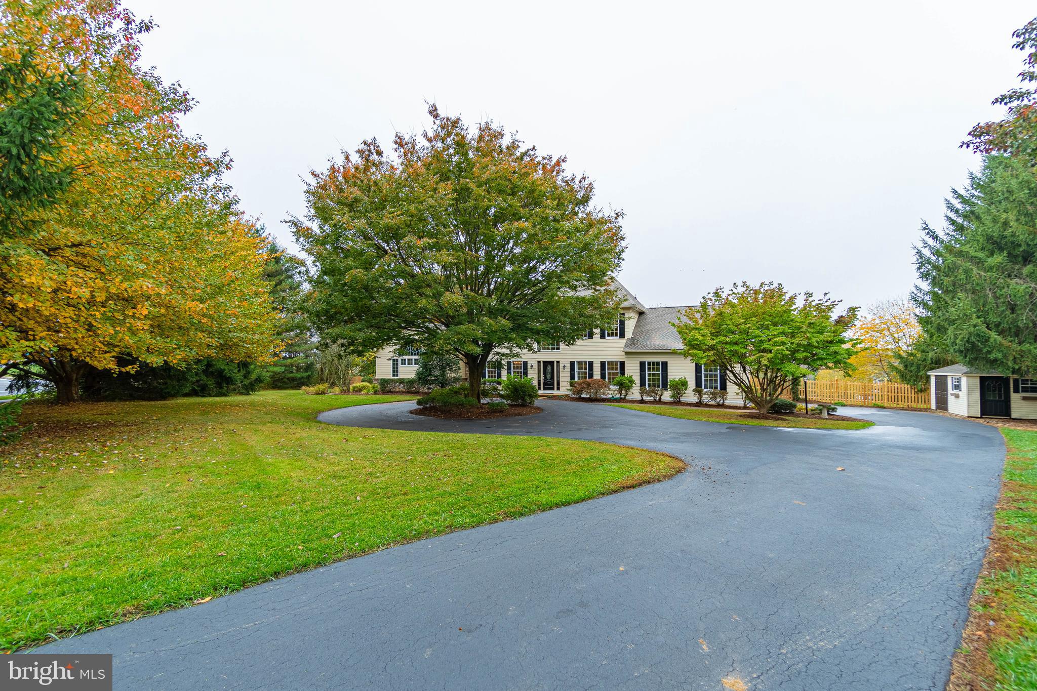 87 Moore Road Downingtown, PA 19335 - Photo 4 of 49