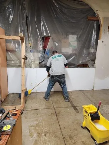 $220,000 | 21569 National Trails Highway, Fresno, CA 93723