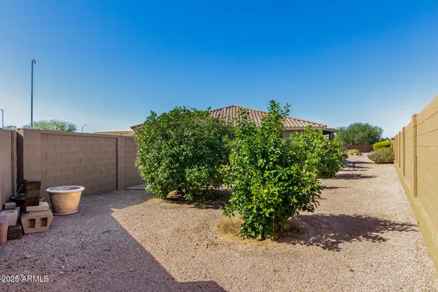 a house view with a outdoor space