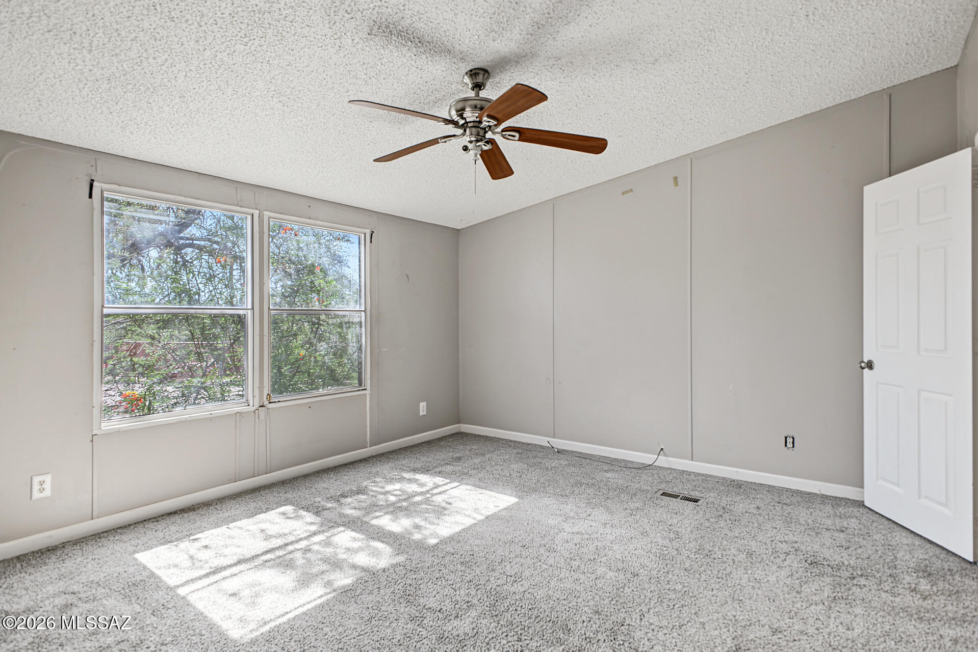 11196 West Massingale Road Tucson, AZ 85743 - Photo 12 of 31 17-Massingale